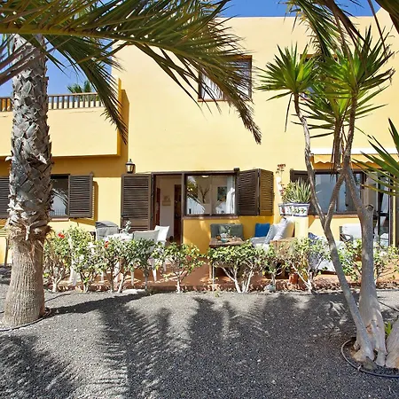 Oasis Tamarindo * Коральео